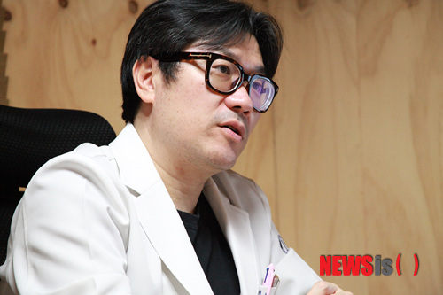 【서울=뉴시스】민기홍 기자 = 교정치료. 2014.04.18. (사진=원데이치과 제공)