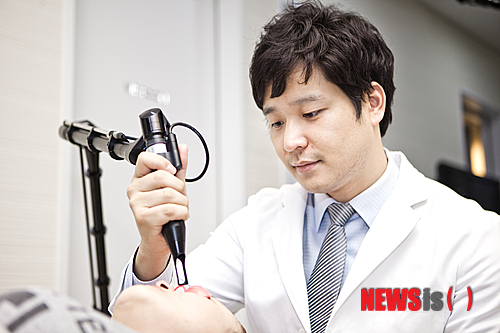 【서울=뉴시스】민기홍 기자 = 기미 잡티 치료. 2014.05.26. (사진=메이드유피부과 제공)