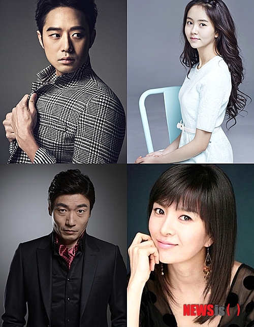 【서울=뉴시스】박영주 기자 = 천정명(34), 김소현(15)이 케이블채널 OCN 드라마 ‘리셋’에 출연한다. ‘리셋’은 과거를 잊으려는 열혈 검사와 그 비밀을 알고 끊임없이 검사를 연쇄 살인사건으로 끌어들이려는 정체불명 X와의 대결을 그린 드라마다. 천정명은 15년 전 자신의 첫사랑을 범죄로 잃고 의분에 차 범인을 잡기 위해 강력 범죄 사건에만 매달리는 검사 ‘차우진’으로 출연한다. 범인을 잡는 과정에서 사건에 휘말리게 된 고교생 ‘조은비’는 김소현이 맡는다. 우진과 함께 수사에 참여하게 되는 ‘한 계장’은 신은정, 검찰 수사관은 박원상이 연기한다. 천정명은 “시놉시스만 봤는데도 차우진이란 인물에게 매력을 느껴 단번에 출연을 결심하게 됐다. 좋은 작품을 만나게 돼 벌써 연기가 기다려지고 설렌다. 시청자들에게 좋은 연기로 보답하겠다”고 전했다. 제작진은 “하나의 큰 사건이 전체를 관통하는 방식으로 내용이 전개되기 때문에 에피소드 방식으로 진행됐던 기존의 OCN 드라마와는 차별화된 장르물을 선보일 수 있을 것”이라고 설명했다. ‘리셋’은 ‘신의 퀴즈 4’의 후속으로 8월10일 밤11시 첫 방송된다. gogogirl@newsis.com