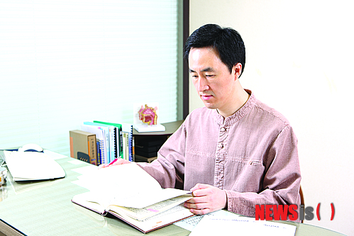 【서울=뉴시스】민기홍 기자 = 백동한의원 곽계원 원장. 2014.06.10. (사진=백동한의원 제공)