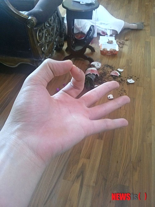 【서울=뉴시스】장성주 기자 = 인터넷 커뮤니티 '일간베스트저장소(일베)'에 한 누리꾼이 살인을 저질렀다며 글을 올려 논란이 되고 있다. 2014.06.15 mufpiw@newsis.com (사진 = 인터넷 커뮤니티)