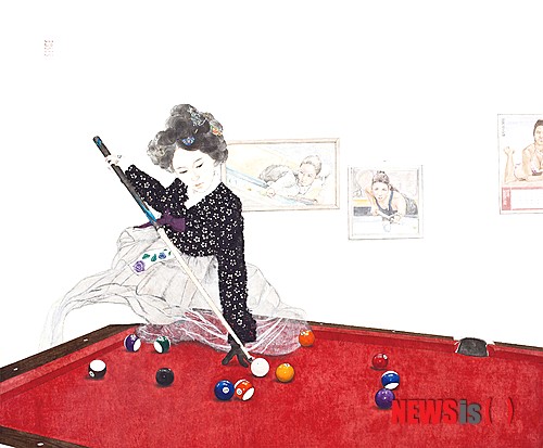 【서울=뉴시스】김현정 '폼생폼사 순정녀'(112×134㎝, 한지 위에 수묵담채, 콜라주, 2014)