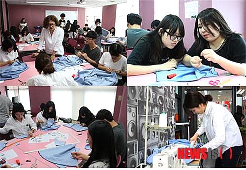 【서울=뉴시스】손정빈 기자 = 라사라 패션디자인 전문학교가 동대문 캠퍼스에 고등학생을 위한 예비 디자이너 패션 체험학습 과정을 마련했다.&nbsp; 패션의 메카로 떠오른 동대문디자인플라자(DDP)를 탐방하고, 동대문 시장조사를 통해 직접 구입해온 패션 원단을 활용, 참가 학생 스스로 치마를 제작하는 미션으로 이뤄졌다.&nbsp; 패션디자인에 관심이 많으나 패션디자이너의 일을 경험하기 힘든 고교생들이 직업 현장을 경험하게 하는 것이 목적이다.&nbsp;&nbsp; 프로그램에 참여한 디자이너 지망 고교생은 "패션디자인학과, 패션비즈니스학과 선배들이 평소 공부하는 것을 직접 체험하고 패션 현장을 쉽게 이해할 수 있는 자리였다"고 말했다.&nbsp; 라사라패션디자인전문학교는 1961년 설립됐다. 교육과학기술부장관 명의 4년제 패션학사학위 및 2년제 산업예술전문학사학위를 취득할 수 있다.&nbsp; 2014년 9월 가을학기 및 2015년 3월 수시전형(7월12일까지)을 통해 우수한 패션 인재들을 선발 중이다.&nbsp; jb@newsis.com