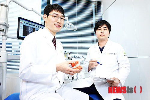 【서울=뉴시스】민기홍 기자 = 돌출입 교정. 2014.07.25. (사진=페이스치과 제공)