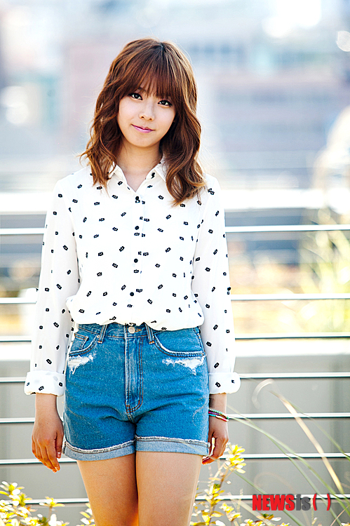 【서울=뉴시스】가수 주니엘