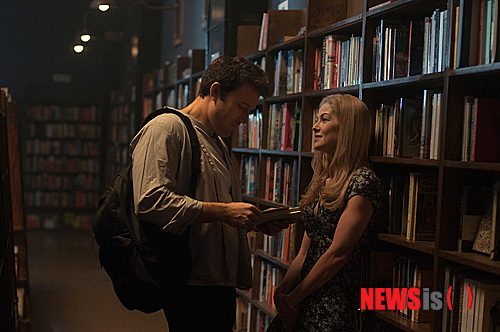 【서울=뉴시스】김태은 문화전문기자 = 할리우드 영화 ‘나를 찾아줘’(감독 데이비드 핀처)가 23일 개봉한다.&nbsp; tekim@newsis.com 