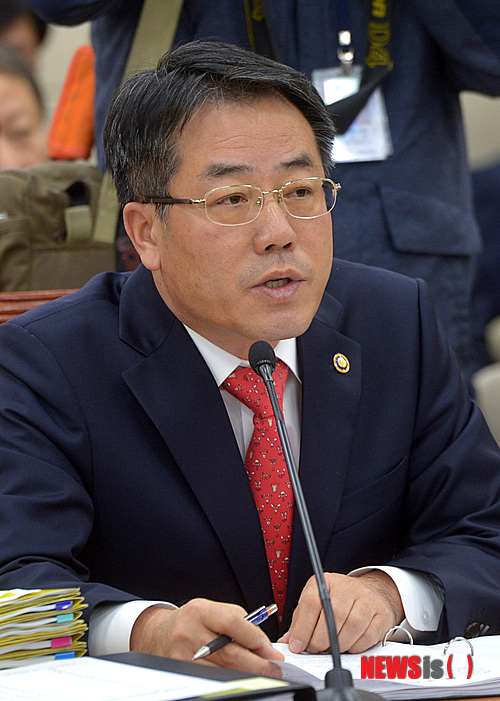 정승 식약처장, 조만간 4·29 보궐선거 출마 선언할 듯