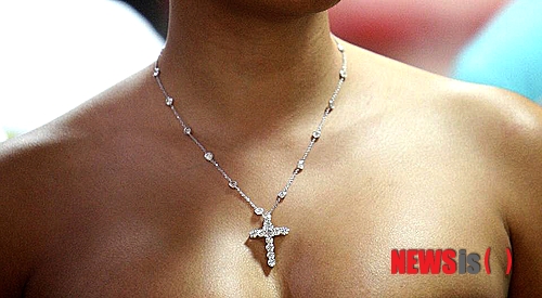 【서울=뉴시스】신동립의 ‘잡기노트’ <469>&nbsp; 송춘길 목사는 “국회에 계류돼 있는 동성애 차별금지법은 개인과 가정, 인류사회의 근간에 악영향을 끼친다”고 주장한다. 이어 서울시를 겨냥한다.&nbsp;&nbsp; 온라인편집부장 reap@newsis.com