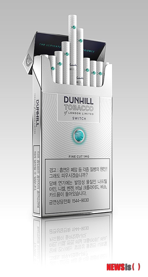【서울=뉴시스】김민기 기자 = 브리티쉬 아메리칸 토바코 코리아(BAT 코리아)는 3일 던힐 브랜드 최초로 수퍼슬림 제품에 천연 원료의 상쾌한 캡슐을 장착한 '던힐 파인컷 스위치 1MG'를 출시했다. 2014.11.03.(사진 = BAT 제공)&nbsp; photo@newsis.com