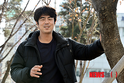 【서울=뉴시스】홍찬선 기자 = 드라마 '미생'에서 '하 대리' 역으로 열연한 배우 전석호가 26일 오후 서울 중구 뉴시스에서 인터뷰를 하고 있다. 2014.11.26.&nbsp; mania@newsis.com