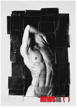 【부산=뉴시스】허상천 기자 = 연말연시에 예술의 본질적 탐구를 실천하는 작가들의 전시가 10일 부터 내년 2월 1일까지 부산 기장의 위치한 이연주 갤러리에서 열린다. 사진은 구본창의 '태초에', 1994, 135 x 95 cm, 젤라틴 실버프린트위 실과 바늘로 작업. 2014.12.09. (사진 = 이연주갤러리 제공)&nbsp; photo@newsis.com