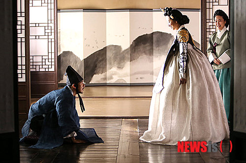 【서울=뉴시스】영화 '상의원'(감독 이원석)의 한 장면.