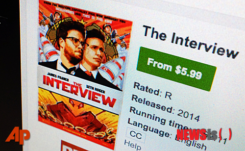 【로스앤젤레스=AP/뉴시스】24일(현지시간) 미국 캘리포니아 로스앤젤레스에서 한 컴퓨터 화면에 소니픽처스가 제작한 북한의 지도자에 대한 암살 시도를 소재로 한 영화 '더 인터뷰(The Interview)'를 유튜브에서 주문형비디오(VOD) 형식으로 5.99달러만 내면 유료로 관람할 수 있다는 표시가 나타나고 있다. 2014.12.25