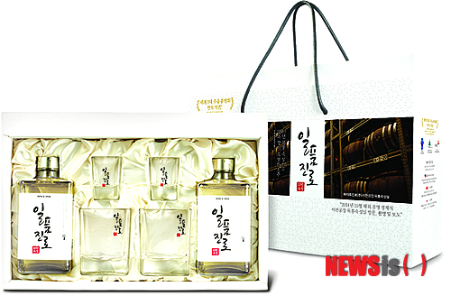 /출금/[설 선물]하이트진로, 10년 숙성 '일품진로' 설 선물세트 출시