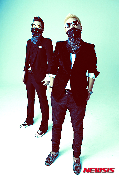 【서울=뉴시스】작곡팀 '이단옆차기'