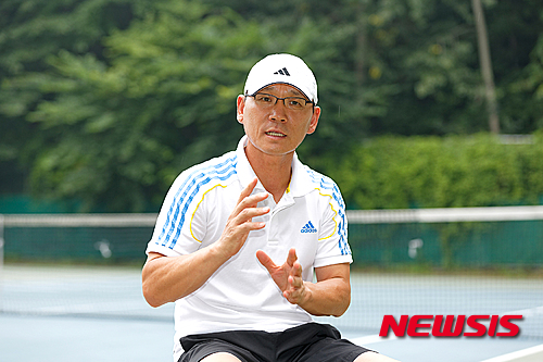 【울산=뉴시스】고은희 기자 = 울산대학교는 대한테니스협회(회장 주원홍)가 남자대표팀 감독에 김재식 울산대 감독을 선임했다고 22일 밝혔다. 2015.04.22. (사진=울산대 제공) photo@newsis.com