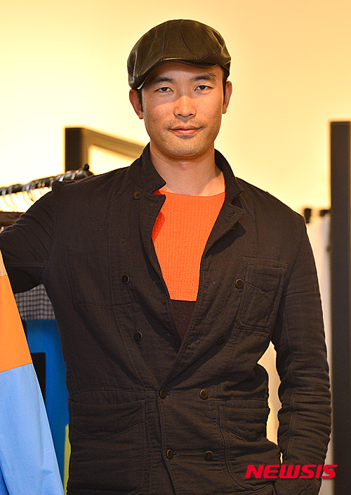 associate_pic