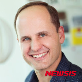 구글 인사담당 부사장