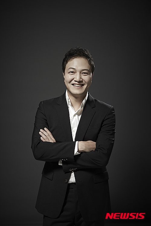 정웅인, 연극 '술과 눈물과 지킬앤하이드' 배우(사진=공연제작사 적도)