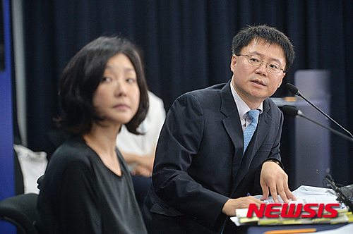 【서울=뉴시스】 장남수 인턴기자 = 29일 오전 이해돈 전당기획 관장이 서울 중구 프레스센터에서 국립아시아문화전당 예술극장 개관을 앞두고 기자간담회를 하고 있다. 2015.06.29.&nbsp; nsjang@newsis.com