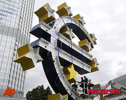 5월 유로존 제조업 PMI 51.6·0.6P↓…"중동전쟁 여파 비용 부담 4년래 최고"