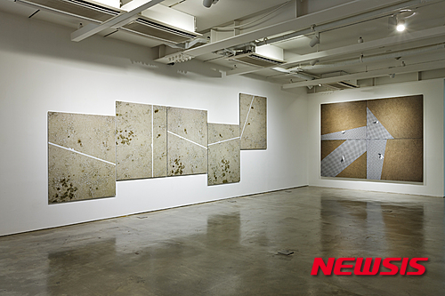 송은 아트큐브 그룹전 전시장 전경(사진=송은문화재단)