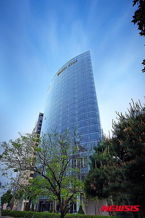 【울산=뉴시스】박수지 기자 = 프리미엄 비즈니스 호텔 '신라스테이 울산' 전경. 2020.10.13. (사진=신라스테이 울산 제공)     photo@newsis.com