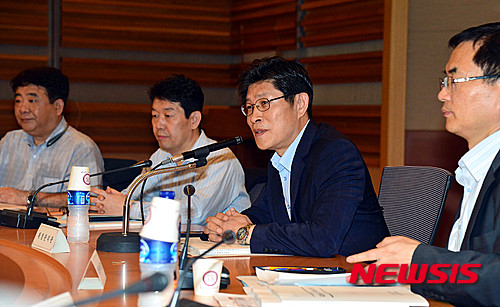 【서울=뉴시스】노형욱 기획재정부 재정관리관이 30일 서울 서초구 서울지방조달청에서 열린 국고보조금 유관기관협의회 3차 회의에 참석해 모두발언을 하고 있다. 2015.07.30. (사진=기획재정부 제공)&nbsp; photo@newsis.com