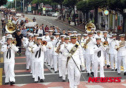 제주국제관악제 거리행진<뉴시스 DB>