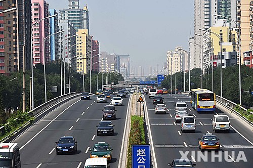 "어린이에겐 자동차 실내 공기가 더 위험" 英 전문가 