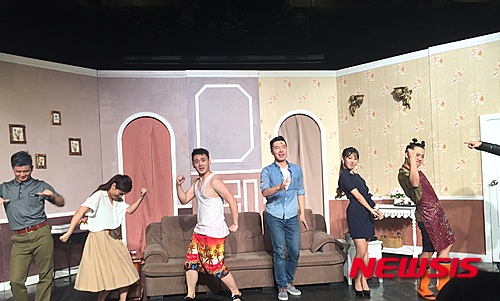 연극 '라이어' 시리즈 1탄의 중국어 라이선스 버전인 '피앤즈'(篇子)