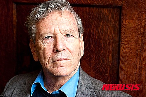 이스라엘 작가 아모스 오즈(사진=뉴시스 DB)