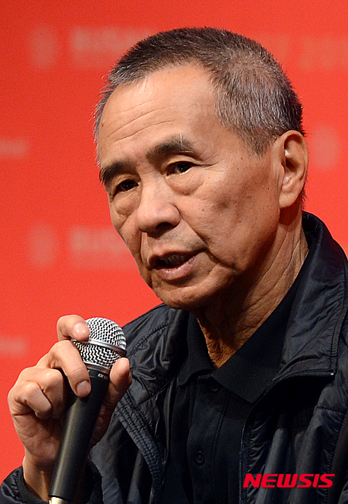 【부산=뉴시스】임태훈 기자 = 허우샤오시엔 영화감독이 2일 오후 부산 해운대구 동서대학교 센텀캠퍼스 컨벤션홀에서 열린 제20회 부산국제영화제 갈라 프레젠테이션 '자객 섭은낭'(감독 허우샤오시엔) 기자회견에서 취재진의 질문에 답하고 있다. 2015.10.02.&nbsp; taehoonlim@newsis.com