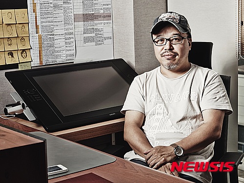 【서울=뉴시스】작가 윤태호. '미생2' 연재를 앞두고 있다.