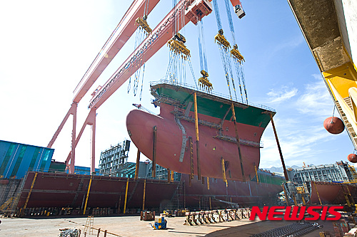한진중공업 수빅조선소의 선박 건조 공정