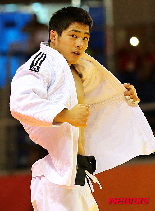 【서울=뉴시스】오는 8월 리우데자네이루 올림픽 남자 유도 73㎏급 유력한 금메달 후보 안창림. 2016.1.12.(사진=뉴시스DB)