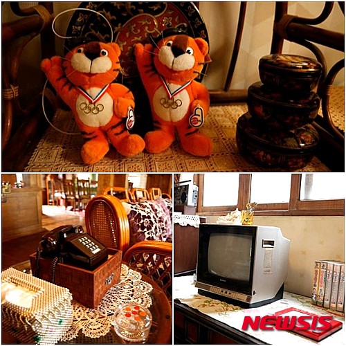 【서울=뉴시스】신진아 기자 = 장장 10주간 펼쳐진 ‘80년대 추억여행’이 막을 내렸다.&nbsp; tvN 드라마 ‘응답하라 1988’은 막장 가족극에 지친 시청자들을 사로잡았다. 닐슨코리아 유료플랫폼가구 전국 기준 10주 연속 케이블, 위성, IPTV 통합 동시간대 시청률 1위, 남녀 10~50대 전체 시청층에서도 동시간대 1위를 놓치지 않았다. 이들은 아파트 시대에서는 찾아볼 수 없는, 이웃 간의 정이 아직은 남아 있던 그때 그시절의 추억에 환호했다.&nbsp; jashin@newsis.com&nbsp; 