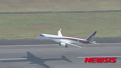 【서울=뉴시스】미쓰비시중공업 산하 제트기 제조업체인 미쓰비시 항공기가 개발을 추진하는 MRJ(사진)의 모습. (사진출처: NHK)