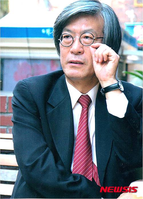 【서울=뉴시스】이강백, 극작가 