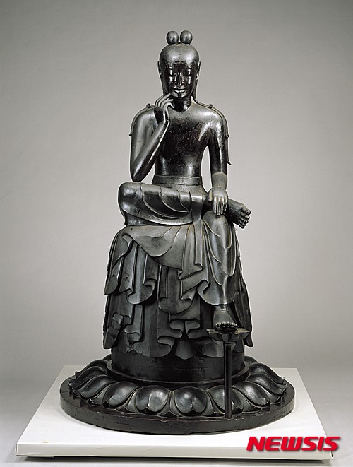 【서울=뉴시스】일본 중가사 반가사유상