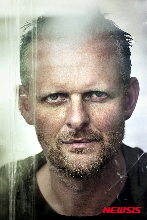 【서울=뉴시스】토마스 오스터마이어, 독일 베를린 샤우뷔네 극장 예술감독((c)Paolo Pellegin)