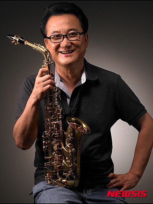 【서울=뉴시스】한국음악실연자협회 신임회장, 색소포니스트 김원용씨