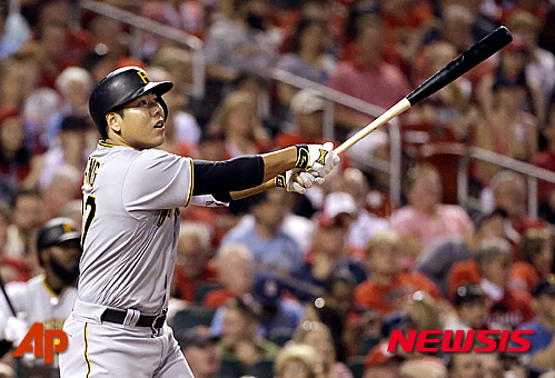 강정호, 15개월 만에 제한선수 벗어났다…40인 로스터 등록