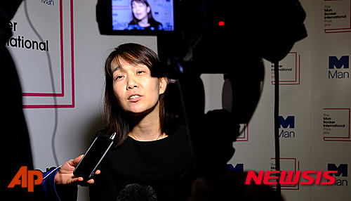 【서울=뉴시스】한강, 소설가 