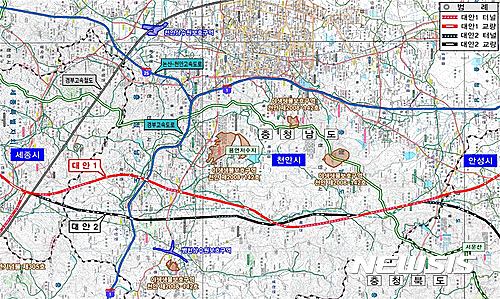【천안=뉴시스】이종익 기자 = 민간사업으로 추진되는 세종고속도로는 세종특별시 장군면부터 경기도 안성시까지 65.9㎞ 중 천안지역 26.1㎞를 통과하며, 북면 IC와 진·출입이 가능한 휴게소 등이 신설예정인 것으로 알려졌다. 2016.6.15. (사진=대책위 제공)&nbsp; photo@newsis.com