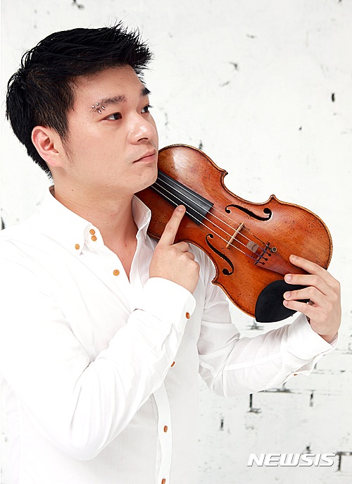 【서울=뉴시스】권혁주, 바이올리니스트(사진=금호아시아나문화재단)