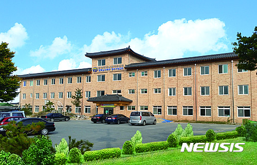 【서울=뉴시스】경북 경주시 세계평화통일가정연합 경북교구본부 전경.