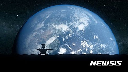 【서울=뉴시스】중국 달 탐사선 위투(玉兎)가 지난달 31일 31개월 간의 달 탐사 활동을 종료했다고 중국 우주기구가 3일 밝혔다. 사진은 중국 웨이보에 실린 위투의 달탐사 활동 모습. <사진 출처 : 英 BBC> 2016.8.4