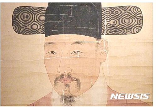 【서울=뉴시스】작자미상, '박문수 초상' (보물 제1189-2호) 조선시대, 40.2×28.2㎝, 개인소장.<얼굴, 사람과 역사를 기록하다-박문수는 어사를 한적이 없다 24 p>