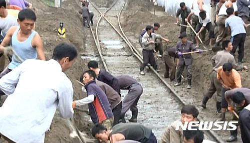 원산-풍계리 437km, 왜 16시간 걸리나?…北 철도인프라 얼마나 열악하길래